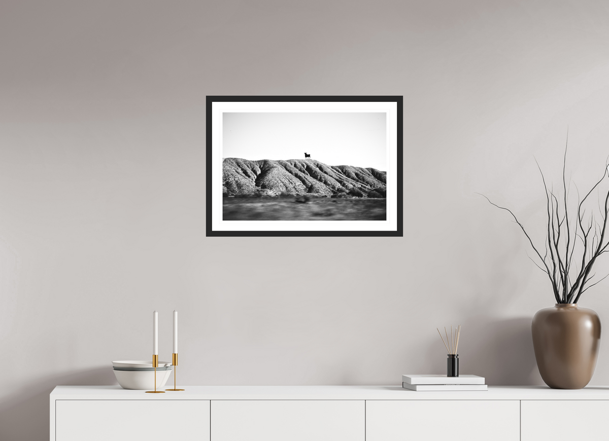 60 x 40 cm, Lámina con marco negro España desde la furgo